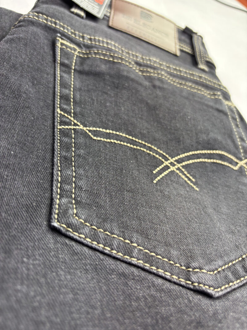 Grey Jean - Image 4